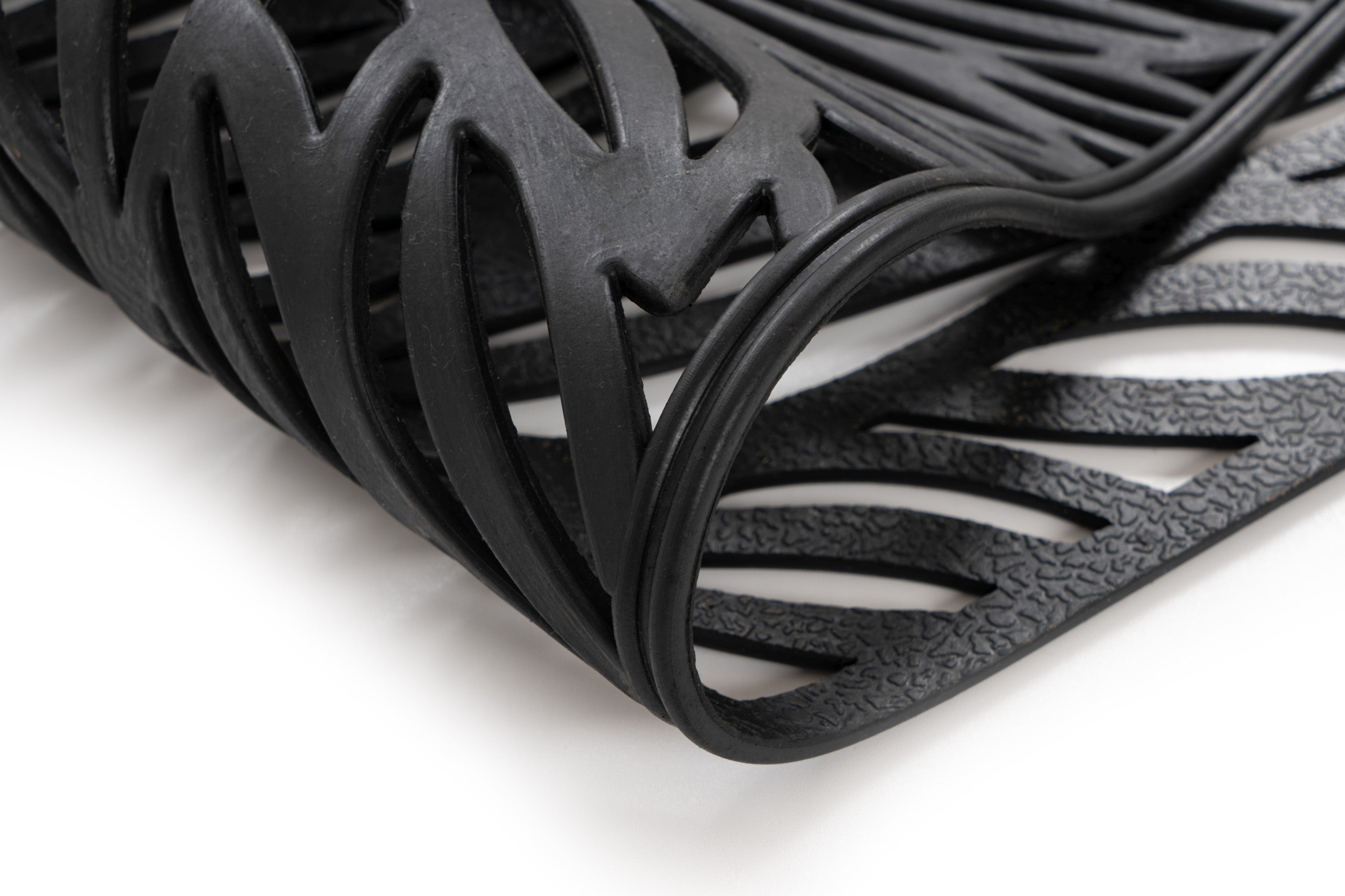kayoom-fu-matte-urban-entry-125-schwarz-45-x-75-cm image 4