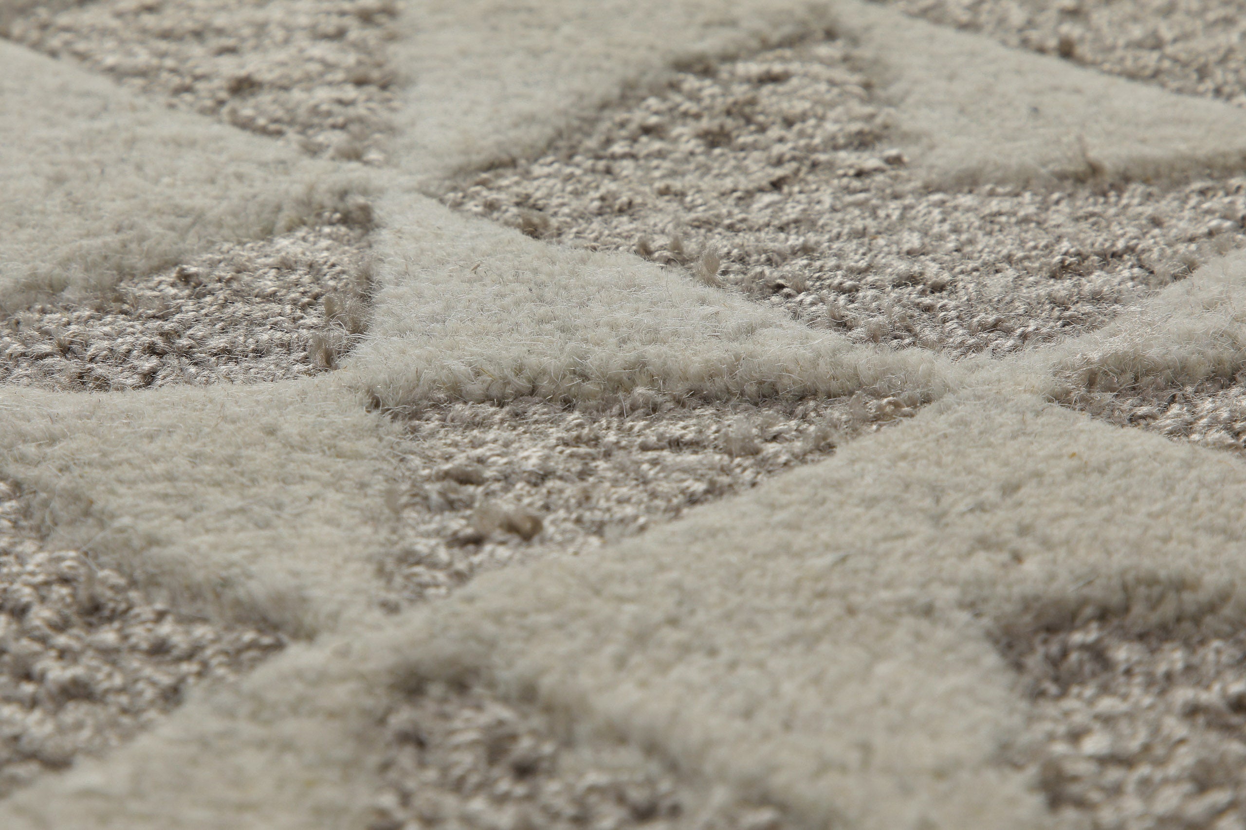 weconhome-downtown-kurzflorteppich-taupe-grau-handgetuftet image 7