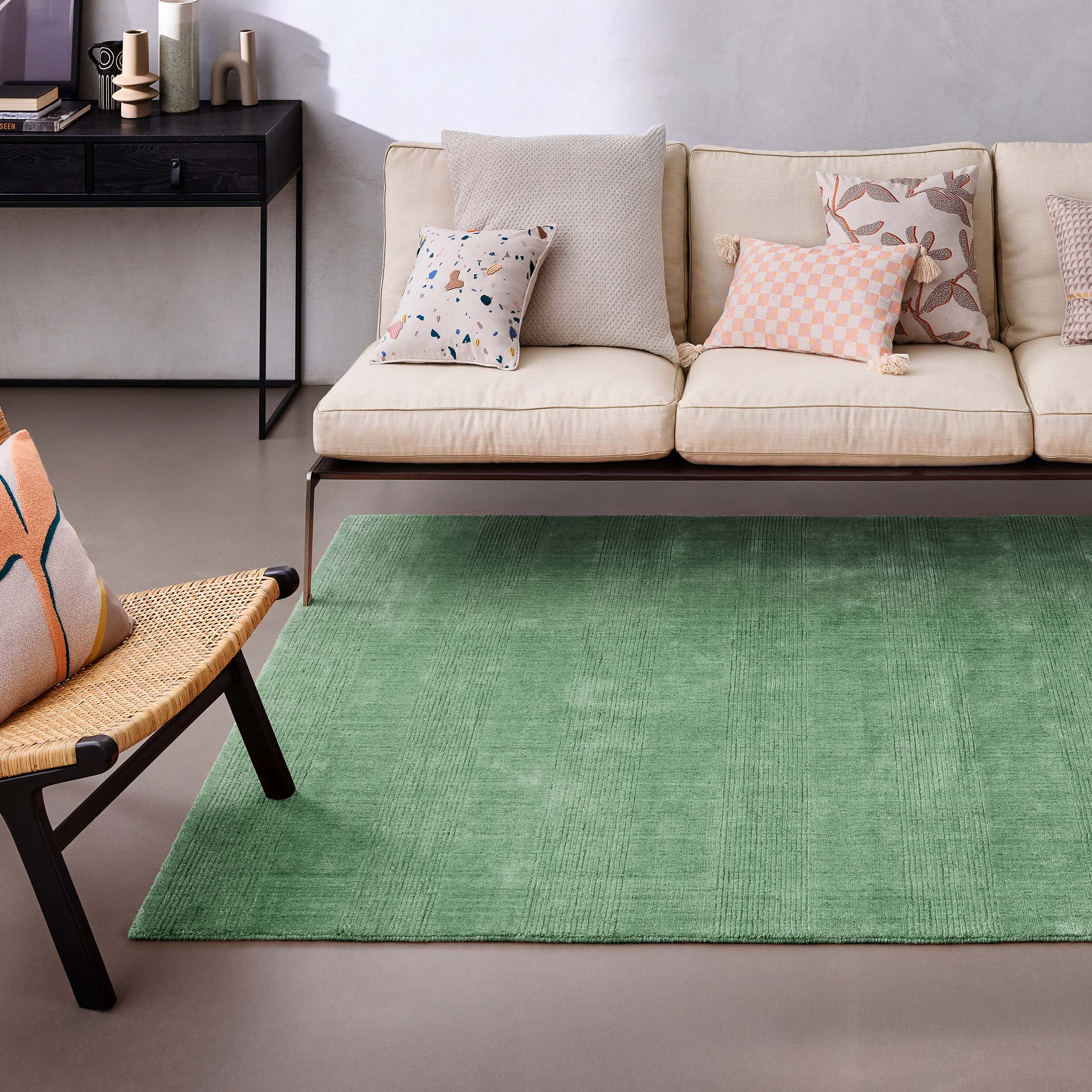 weconhome-seattle-kurzflor-teppich-blass-gr-n-handgewebt image 2