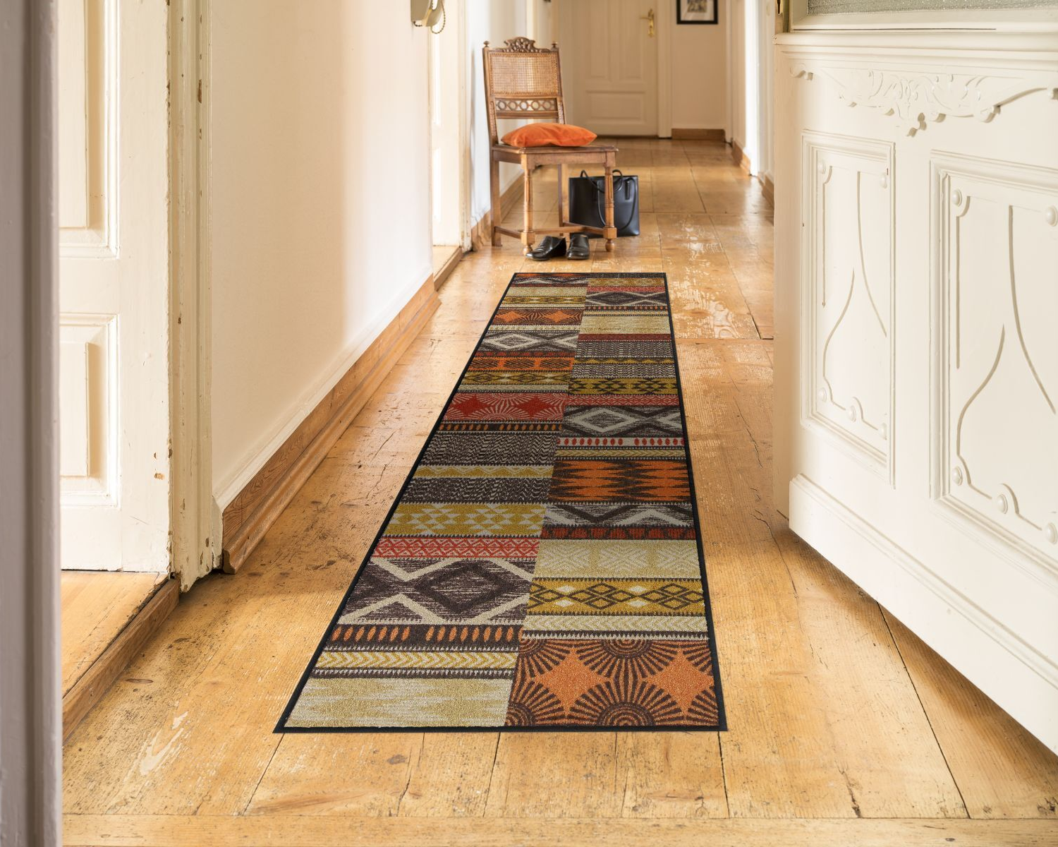 salonloewe-ethno-patch-teppich-60-x-240-cm-geometrisches-design-in-braun-orange- image 2