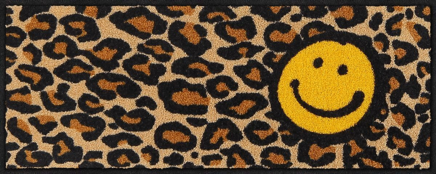 salonloewe-smile-leo-yellow-minimatte-30-x-75-cm-leopardenmuster-mit-gelbem-smil image 1