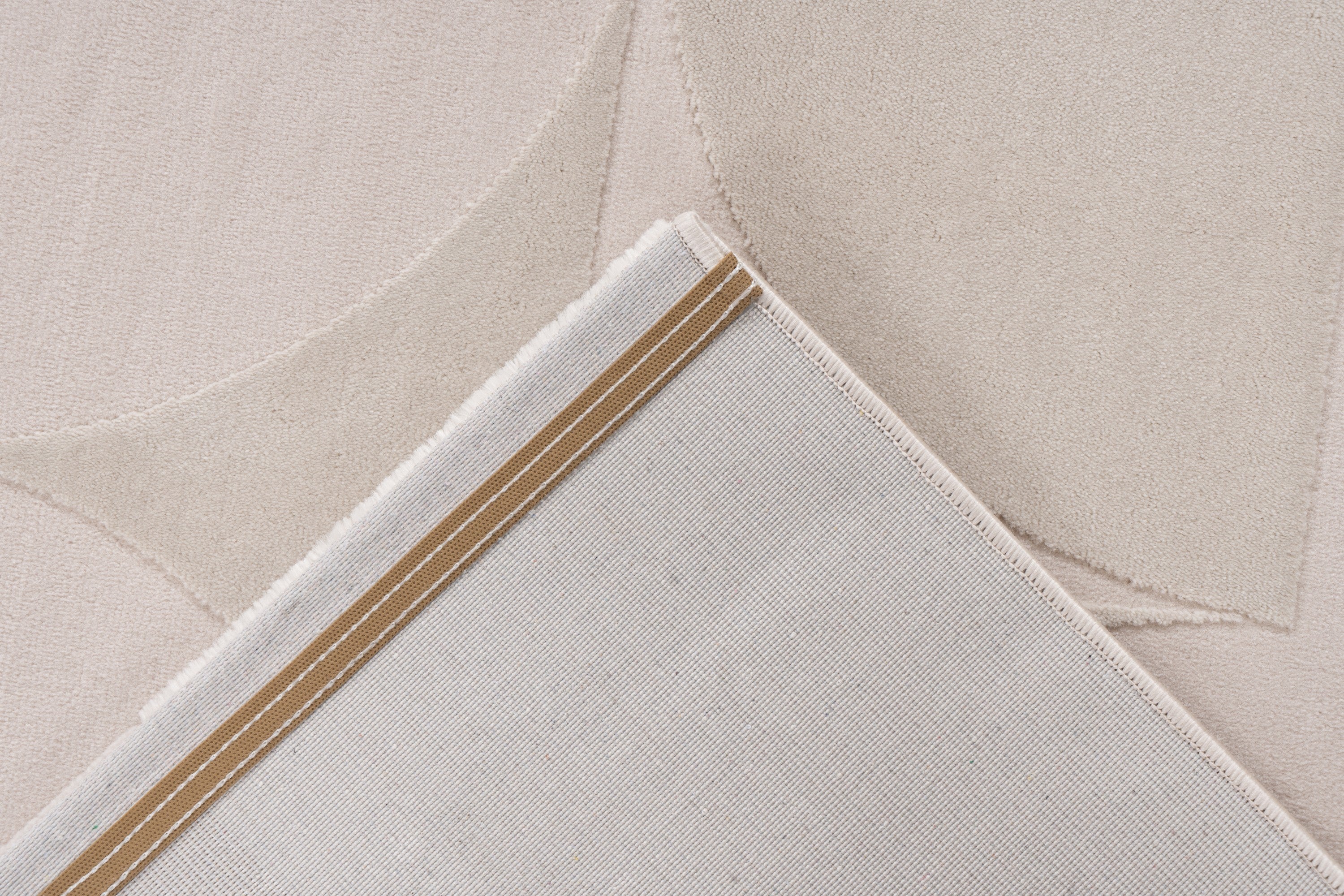kayoom-traction-125-kurzflorteppich-11-mm-florh-he-2000-g-m-polypropylen-beige-s image 5