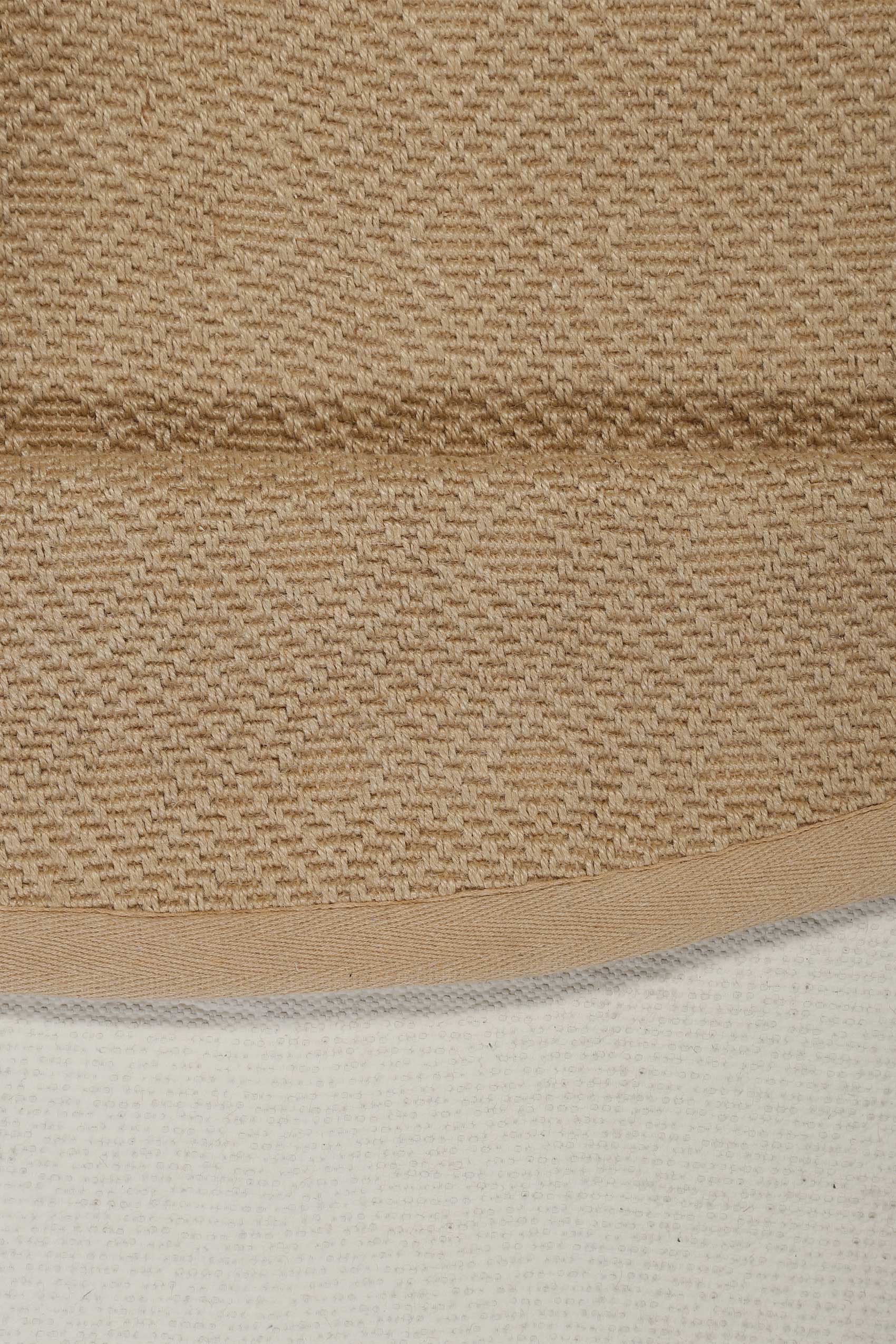 weconhome-jute-teppich-hugo-two-rund-natur-mit-rautenmuster image 3