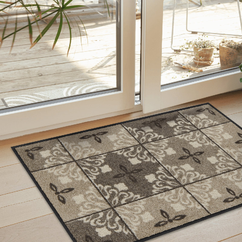 salonloewe-ornamontana-taupe-l-ufer-50-x-75-cm-elegante-fu-matte-mit-barockmuste image 2
