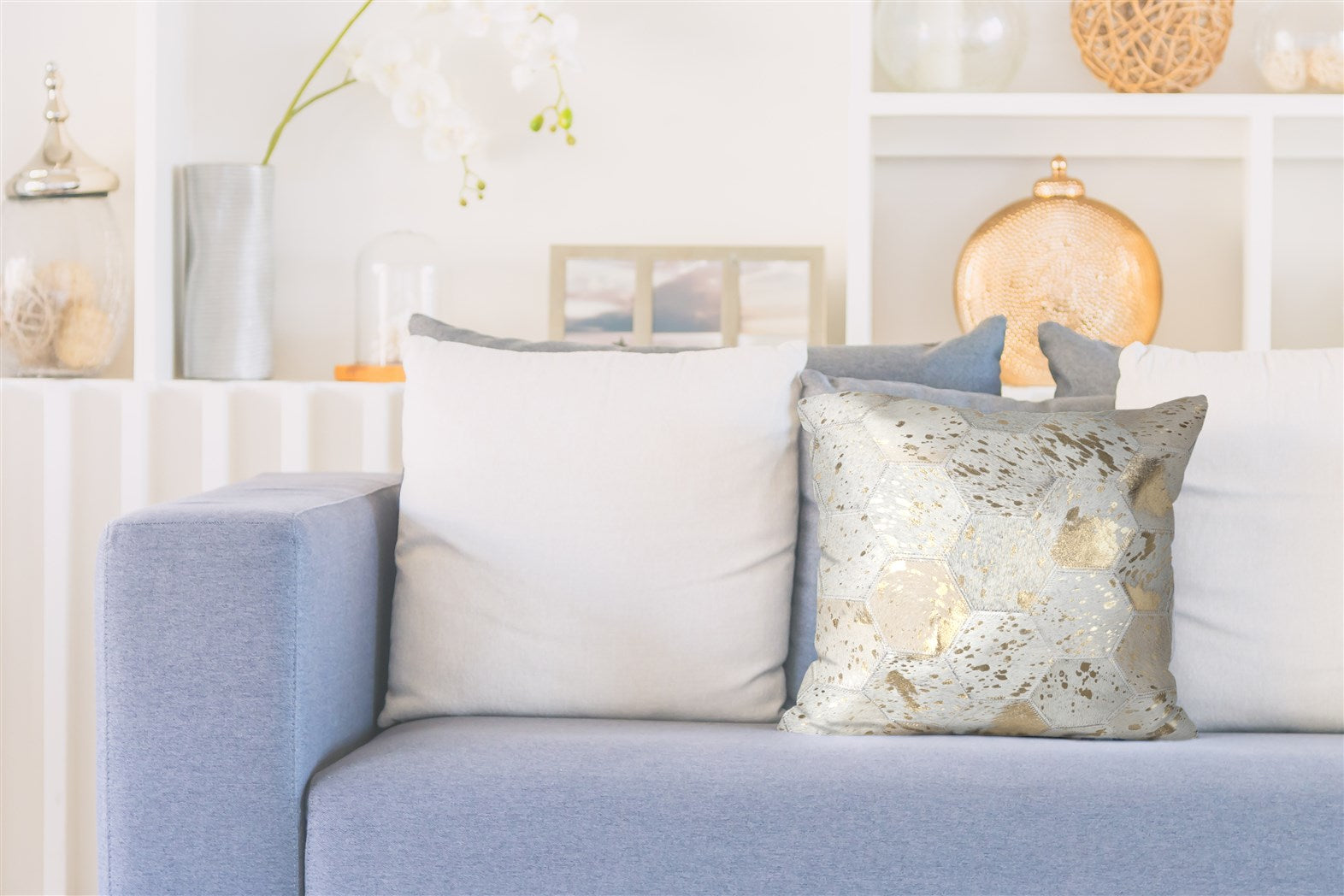 kayoom-spark-pillow-210-lederkissen-handgefertigtes-unikat-aus-edlem-leder-pfleg image 5