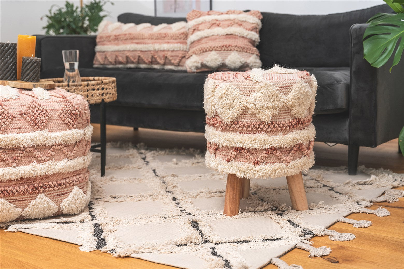 kayoom-hocker-bohist-225-boho-style-mit-fransen-und-quasten image 2