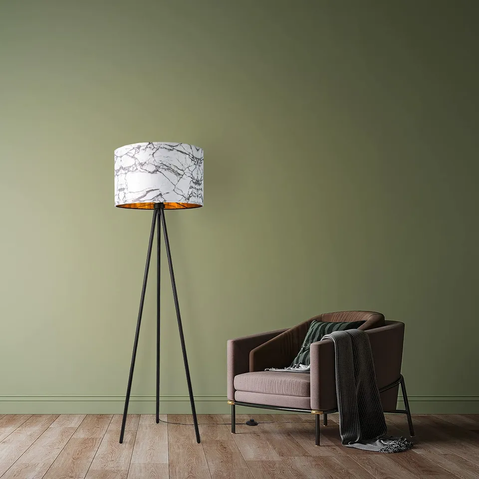 paco-home-stehlampe-design-1-stoffschirm-abstrakt-dreibein-gestell-schwarz-e27-2 image 1
